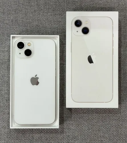 iPhone 13 com caixa 