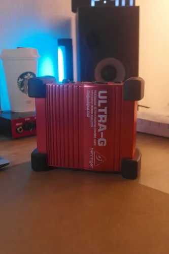 Di Behringer Ultra G (Direct Box)