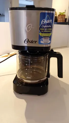 Vendo cafeteira Oster e jarra elétrica Britânia 127 woltz.