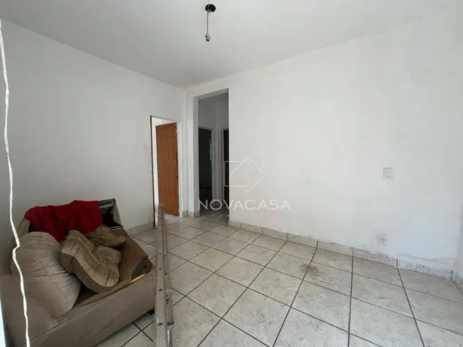 Apartamento Garden com 2 dormitórios para alugar, 55 m² por R$ 1.350,00/mês - Cenáculo - B