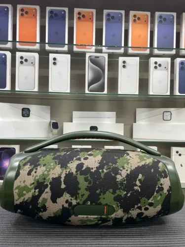 Boombox 3 camuflada com caixa e carregador zerado