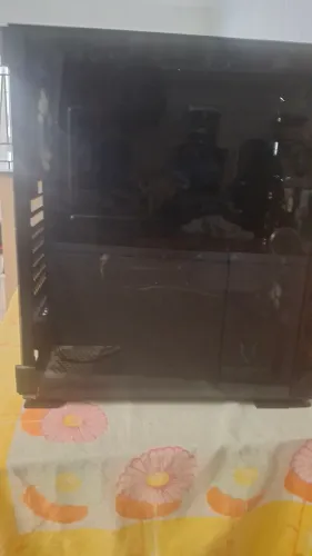 Gabinete Gamer com 4 fans