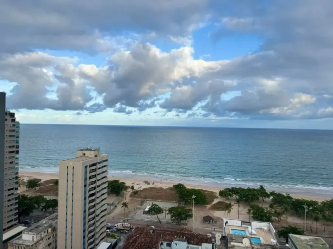 Imóvel para venda tem 85 metros quadrados com 3 quartos em Pina - Recife - PE