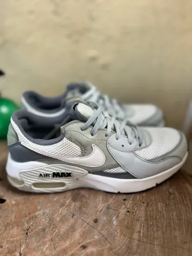 Tênis Nike Air Max Excee