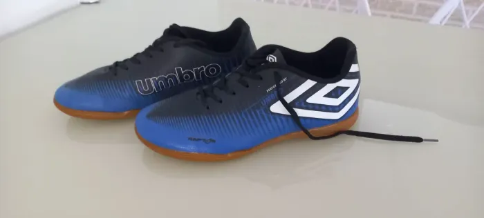 Chuteira futsal Umbro