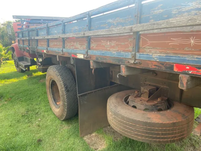 Chevrolet D14000