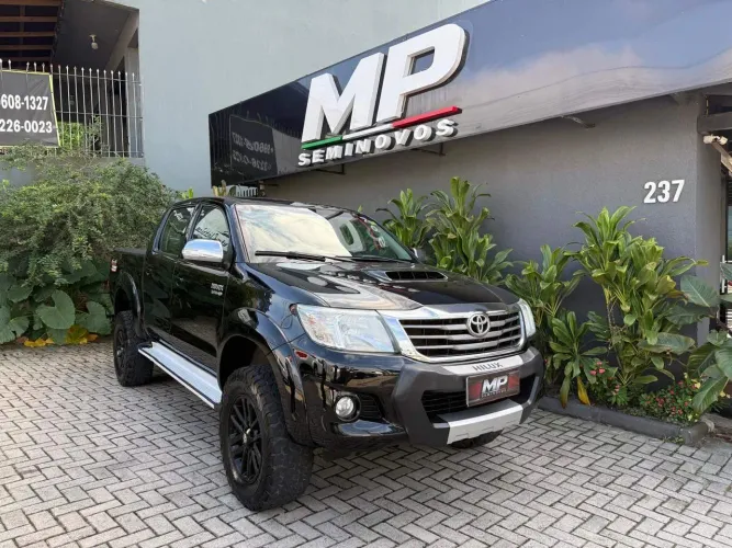 Toyota Hilux CD SRV D4-d 4X4 3.0 TDI Diesel AUT 2015
