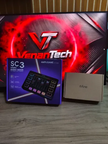 Interface de Áudio FIFINE SC3 Gamer RGB + Cabo XLR L9 NOVO!
