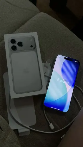 iPhone 17 pro max