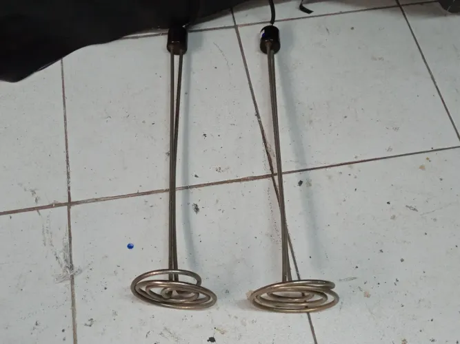 Ebulidores elétricos de imersão