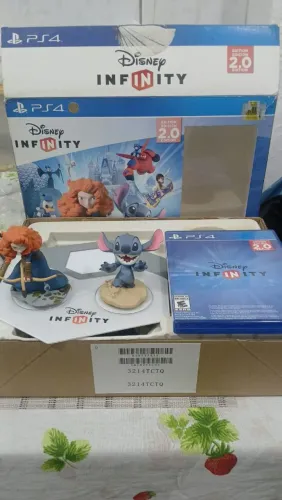 Disney Infinity 2.0 Toy Box Starter Pack - PS4