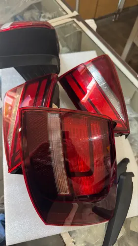 Lanterna traseira Jetta MK6.5 originais 