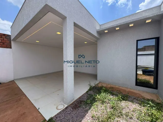 CASA MODERNA RECÉM-CONSTRUÍDA NO RESIDENCIAL GREENVILLE