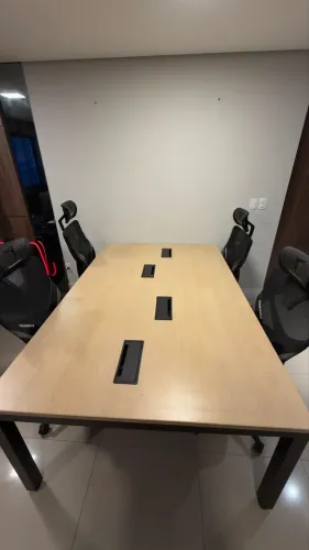 Estação de trabalho corporativa para 4 lugares 2,00 m x 1,32 m