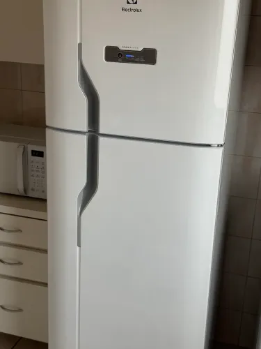 Geladeira Frost Free - 371lts