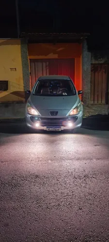 Peugeot 307 Millesim200 1.6 Flex 16V 5P 2011