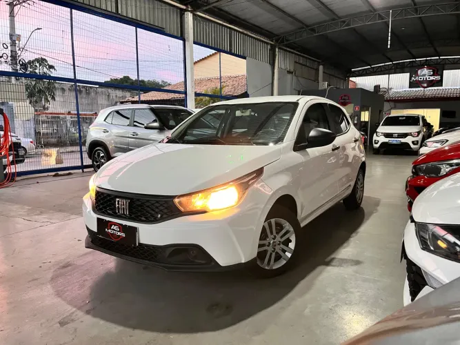 Fiat Argo 1.0 6V Flex. 2024