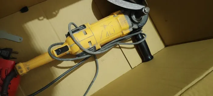 Politriz dewalt 220