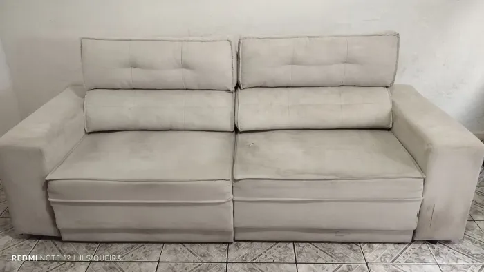 Sofá retrátil