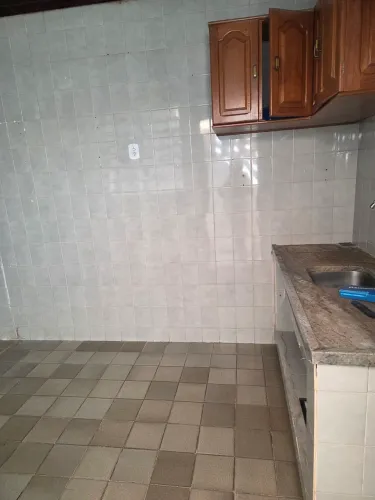 Alugo ou vendo uma casa