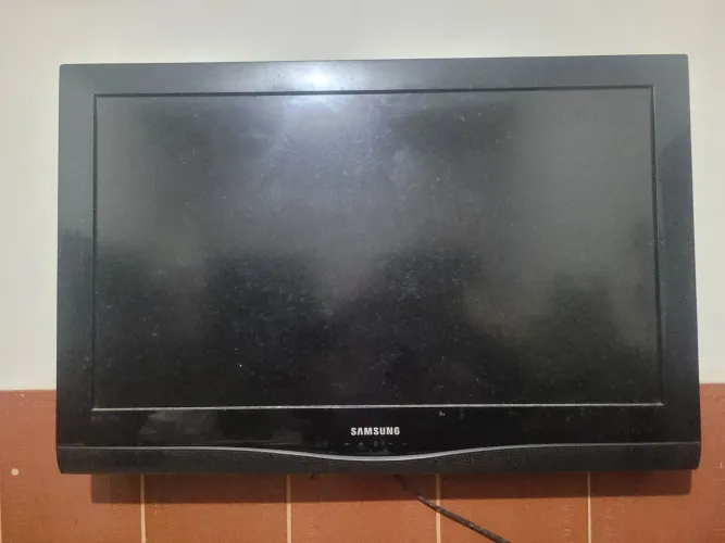 Tv samsung não smart de sensor na tela