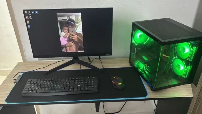 Pc gamer completo, roda GTA, red dead redemption e muitos outros jogos em boa qualidade