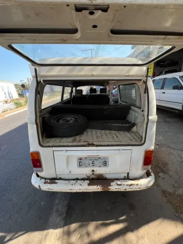 Volkswagen Kombi Standard/ Luxo/ Serie Prata 2005