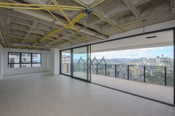 Apartamento à Venda no Vila da Serra | 313 m² - 4 quartos.