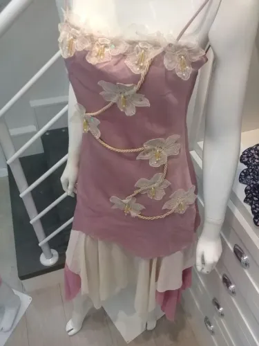 Vestidos T. U e T. M estado d novo. R$50,00 cada