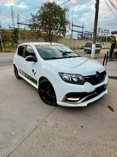 Renault Sandero Sport RS 2.0 Hi-power 16V 5P 2016