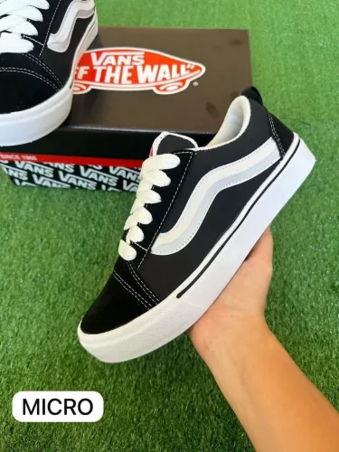 Tênis vans KNU