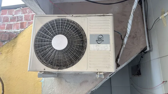 AR CONDICIONADO INVERTER 18.000 BTUS