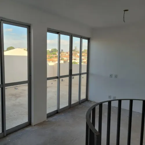 Apartamento na cobertura para locação Condomínio Porto Seguro em Campinas/SP