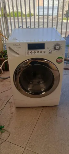 Excelente, Lava e Seca Electrolux 11kg