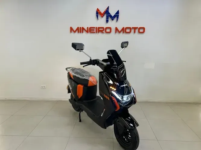 Autopropelido Forever P9