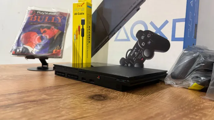 Playstation 2+jogos+Memore Card+2controles 