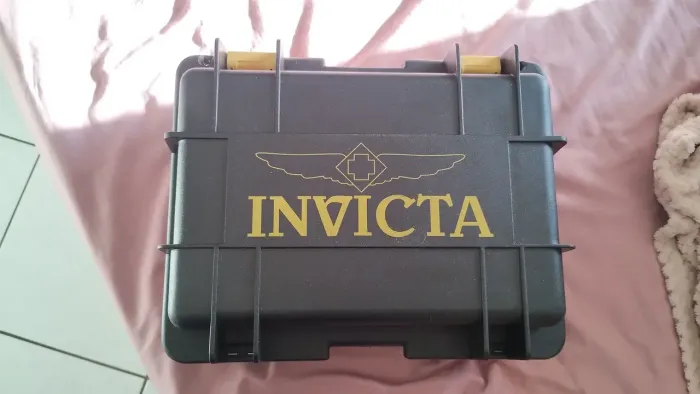 Maleta para 8 Relógio Invicta