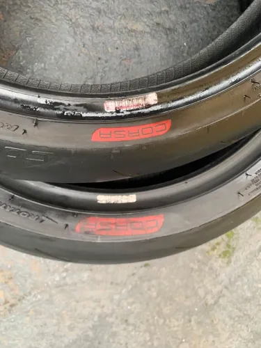 Pneu Moto Pirelli Diablo Rosso IV Corsa 120 70 17