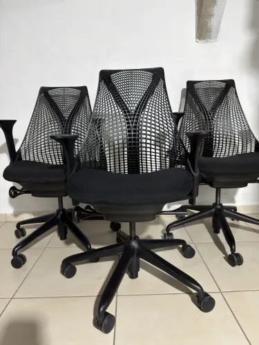 Cadeira Herman Miller Sayl Black 2019