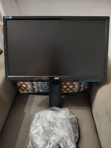 Monitor AOC