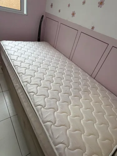 Cama solteiro