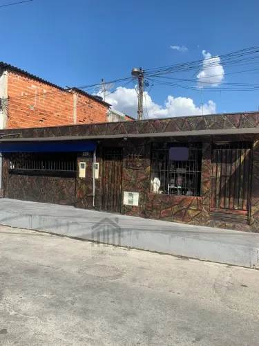 Casa plana com suíte e garagem, bairro Jardim São Luiz - Itapevi - SP