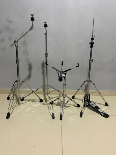 FERRAGENS PARA BATERIA