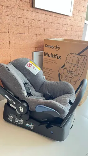 Cadeirinha de bebê Maxi Cossi