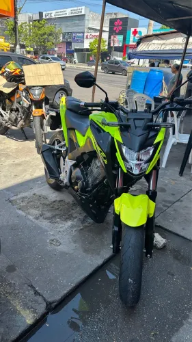 Honda cb300 twister