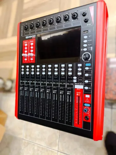 Mesa de Som Digital Soundvoice Shift 12