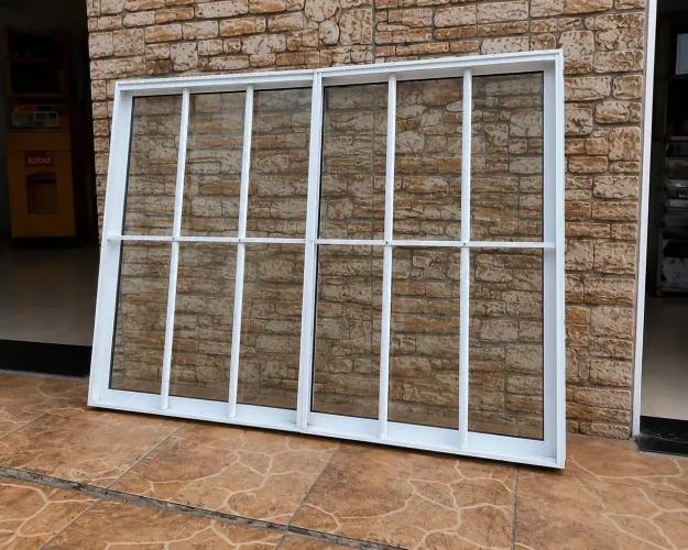 EM OFERTA!! JANELA 1.00X1.20 NO ALUMÍNIO BRANCO COM 2 FOLHAS E GRADE