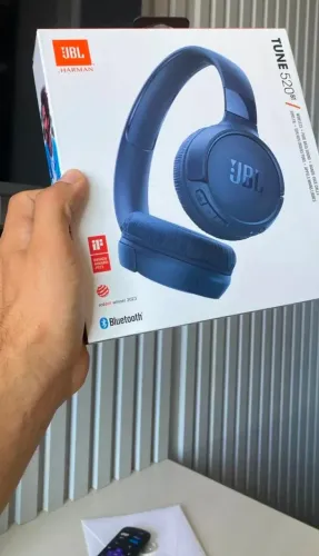 Fone jbl original top Bluetooth novo sem uso aceito cartão 