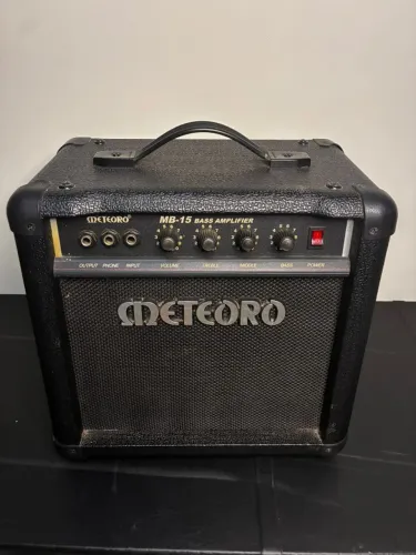 amplificador meteoro mb-15 15w