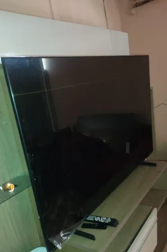 Tv Samsung 65 com defeito